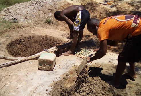 Regalo pozzo a Maromandia