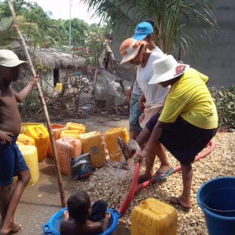 Bambini del Madagascar Tonga Soa - Pozzo Majunga