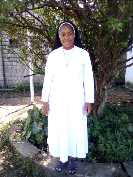  Suor Torine - Bambini del Madagascar Tonga Sia 