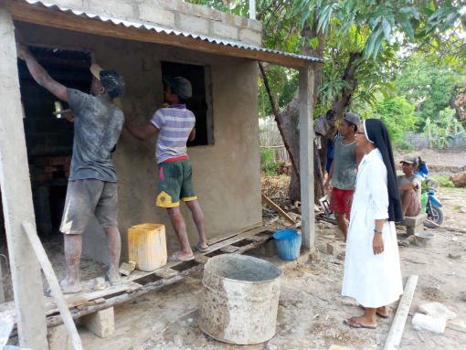 Bambini del Madagascar Tonga Soa - Lavori in corso