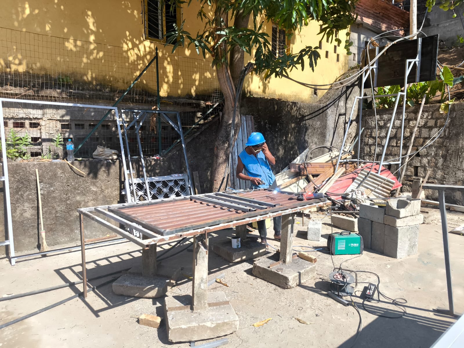 Realizzazione infissi
